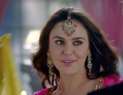 ishkq in paris caps (274) - Preity Zinta 09