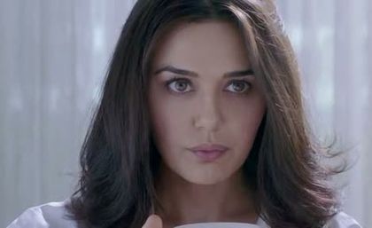 ishkq in paris caps (286) - Preity Zinta 09