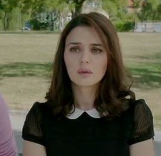 ishkq in paris caps (299) - Preity Zinta 09
