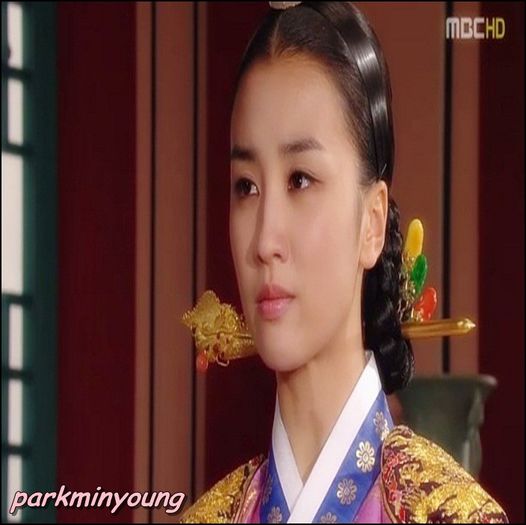 ► [ intra ] [ face o plecaciune ] Majestate !