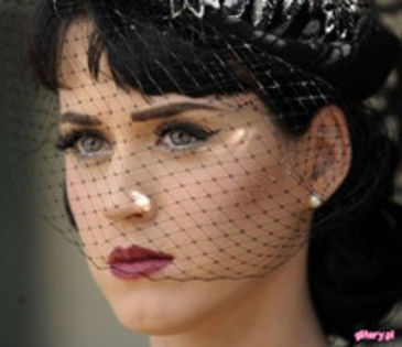 36161178 - Poze glitter cu Katy Perry
