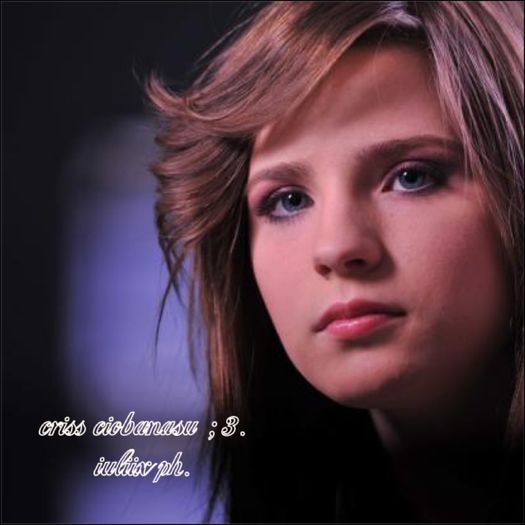 - și eu vin =]]]]]] . [ Ioana. - LALA house _ one more clap - xo