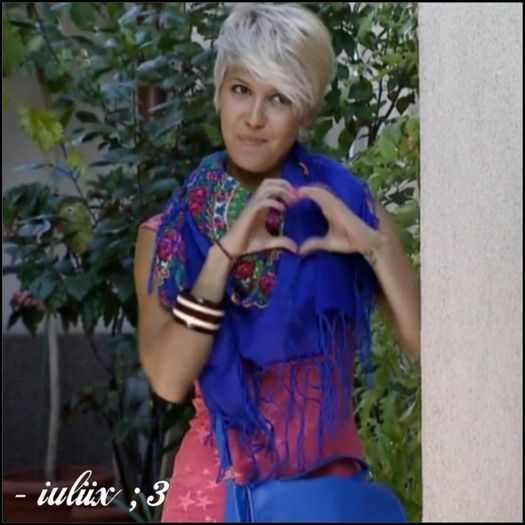 - te iubeeeesc ;3 . [cristi. - LALA house _ one more clap - xo