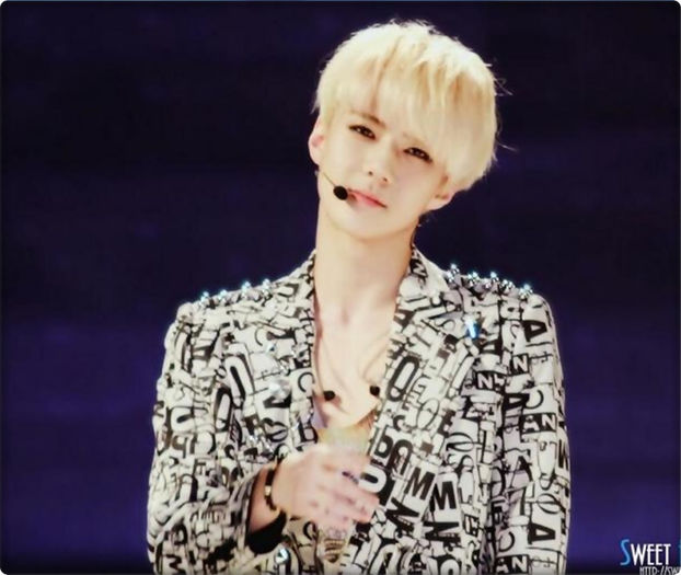 ▬ ▬ ▬ ▬ ▬ ▬ ▬ ▬ ▬ ▬ ▬ ▬ - x - b - Oh Se Hun - Senshine milk - m