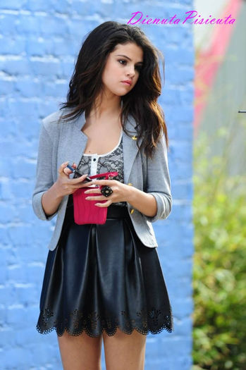 31 - Dream Out Loud-New Photoshoot
