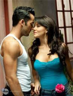 teresa-es-mariano--3 - Aaron Diaz