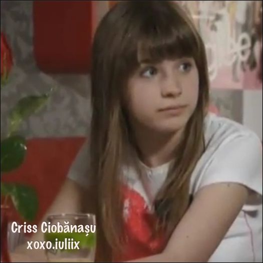 - awww ;3 .. Vlad ? pe unde ești ? mai lăsat singură cu ăștia doi ? :3 - LALA house _ one more clap - xo
