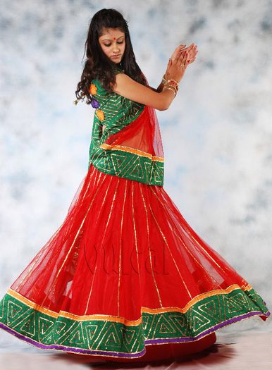 13722 - Chaniya Choli