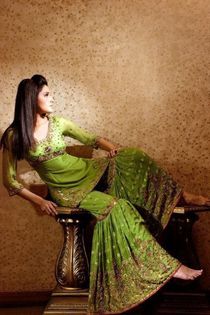 6180_107645416663_100926711663_2111718_1471692_n - Sharara