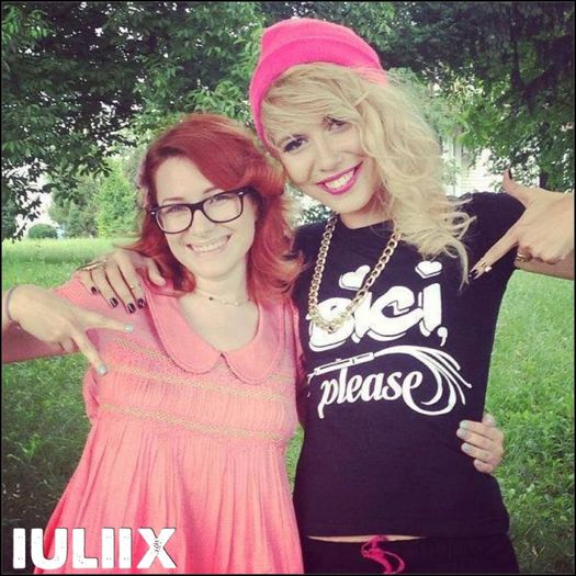 - * vorbește cu tableta =]]]] * zi da , zi da , si da =]]]] . - LALA house _ one more clap - xo