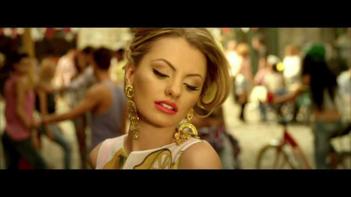 maxresdefault - Alexandra Stan