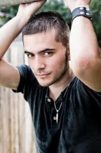 Nathaniela: Normal k da!:))=***
