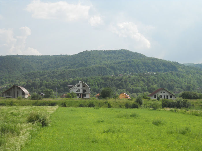 058 - zi de vara la tzara