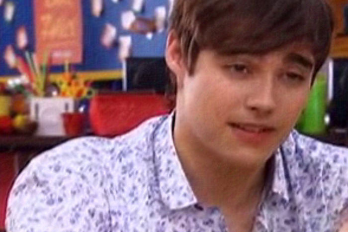 P-p-pai...Vedeti voi...Poate reintalnesc acea fata...