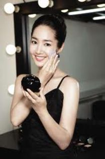  - Park Min-Young