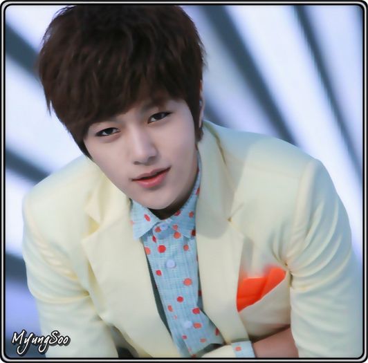 ∞ .. Si ce? :)) .. Cat timp printesa mea e cu mine,alte fete nu conteaza. :"> .. :)) ..