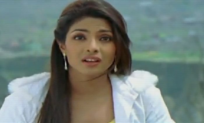 capture-20130525-064128 - Priyanka Chopra 2