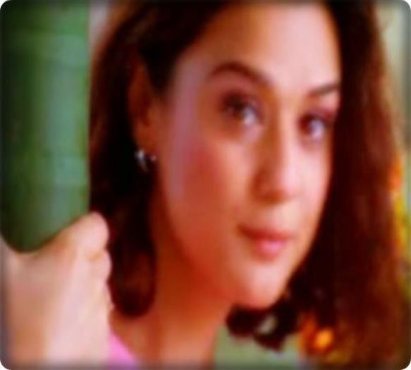 189980_446234255435133_1050956277_n - Preity Zinta 09