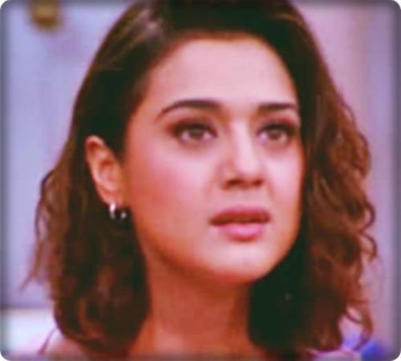 252376_446235048768387_451775932_n - Preity Zinta 09