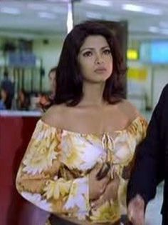 934645_550051588371214_1832213818_n - Priyanka Chopra 2
