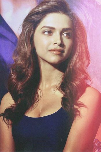 480191_468035099954731_437828993_n - Deepika Padukone