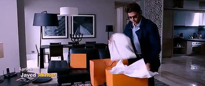znmd (31) - Hrithik Roshan