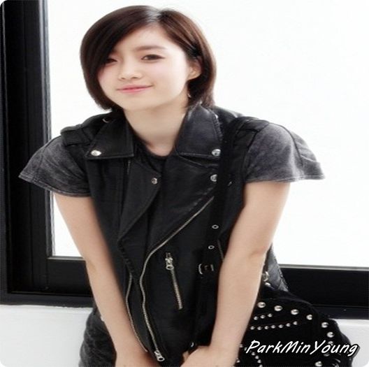 Intelege, daca o fac isi va da seama ca complotez cu tine si ..