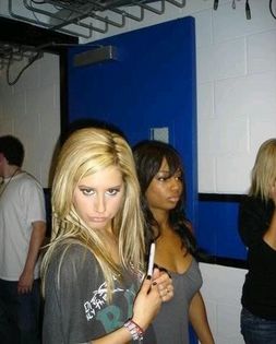 20853_128668403837263_2614029_n