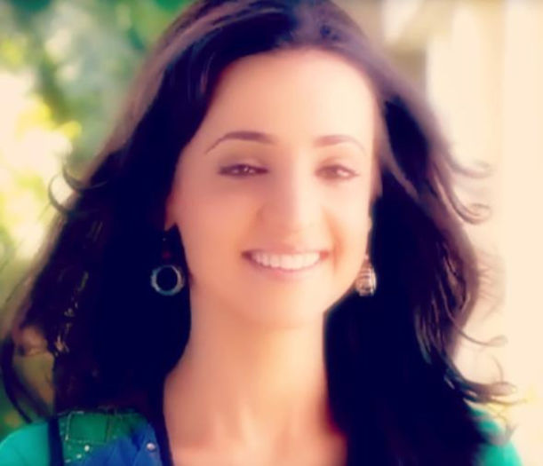 16 - Sanaya Irani aka Chanchan Sarabhai