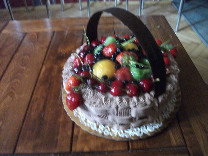 DSCF5539 - Torturi deosebite ptr zile de nastere