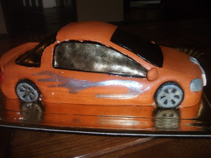 DSCF5906 - Torturi deosebite ptr zile de nastere