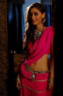 2 - sara khan24