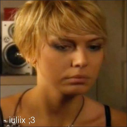 - mda :< . și acum ce facem ? :3
