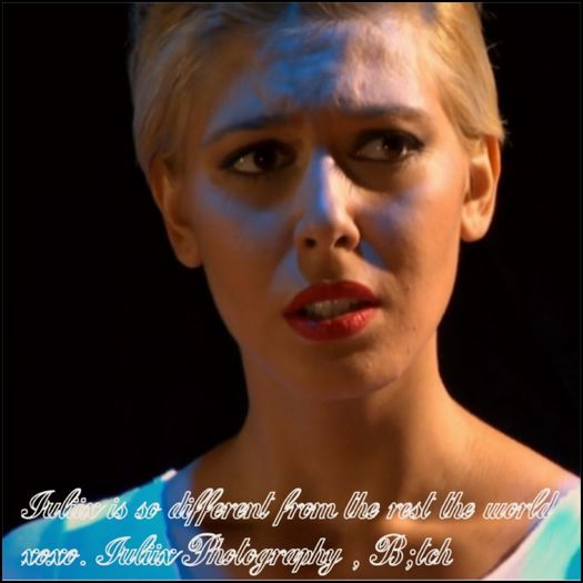 - daaaaaaaa ;( * bocește .