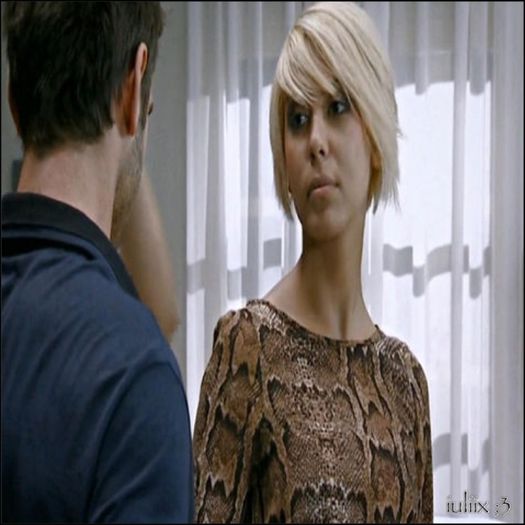 - mnu;i nimic ;3. * se pune pe canapea ;3.