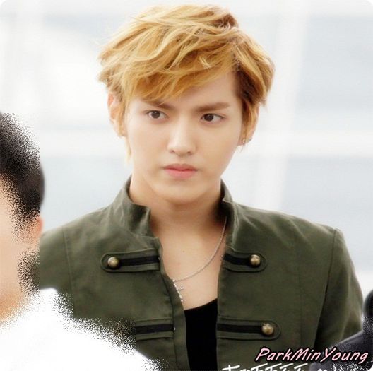 ♥ Kris 吴凡 is ♥