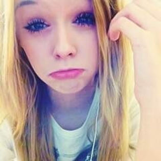 739599_300 - xo_Acacia Clark_xo