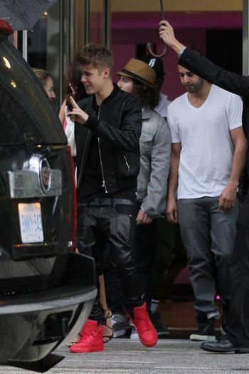1 - Selena and Justin leaving her hotel in Toronto---09 September 2013