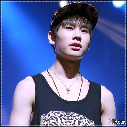♫ Sorry. :( .. :o3 .. Si eu tin la tine. :o3 .. :)).