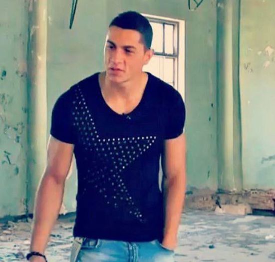 249191_666040820079777_298416570_n