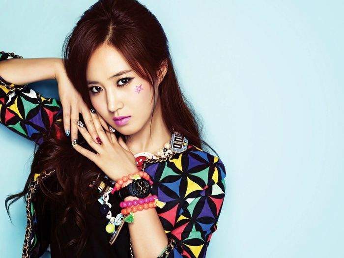 .. Yuri ...<3 <3