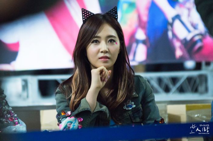 .. Yuri ...<3 <3 - t - t Yuri