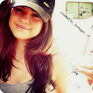 28998251_RYZFDQNYO - alege o poza neocupata cu selena gomez