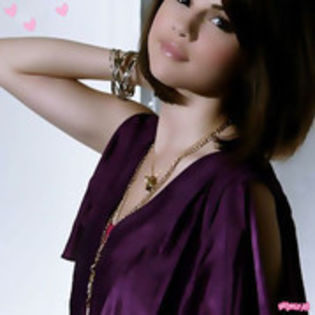 28998328_BYVTQYRYO - alege o poza neocupata cu selena gomez