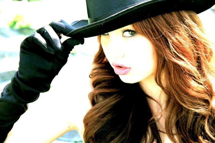 308231_10150341177335658_1182253743_n - debby ryan
