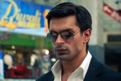 85748280_OGRDCQX3 - 15-Qubool Hai-Accept