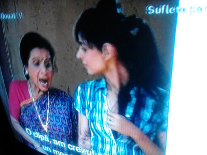  - l_Pavitra Rishta ep de joi_l