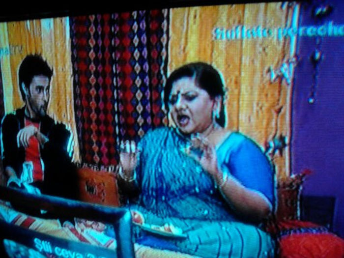  - l_Pavitra Rishta ep de joi_l
