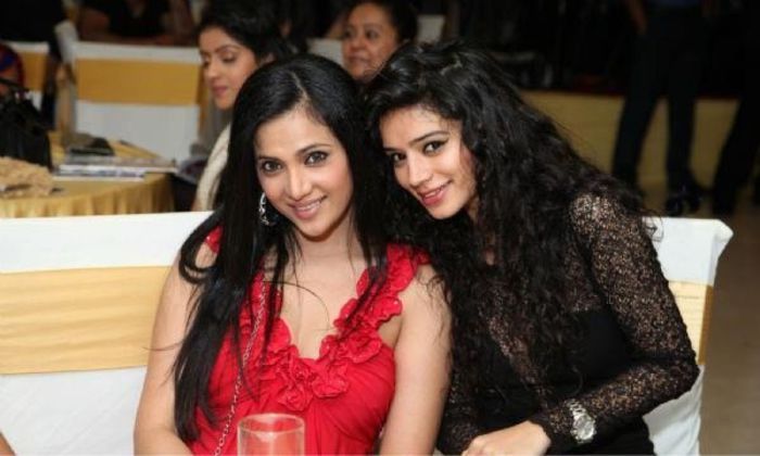 556357_383888998368942_1488579462_n - xxSukirti Kandpal-Ridhimaxx