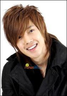  - Kim Hyun Joong